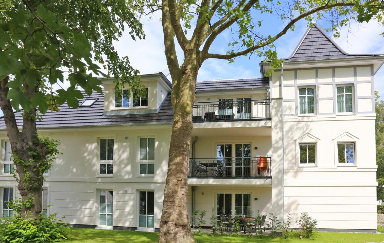 Haus Passat - Ferienwohnungen Остзеебад Нойенхаген Екстериор снимка