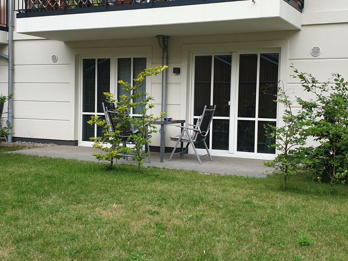 Haus Passat - Ferienwohnungen Остзеебад Нойенхаген Екстериор снимка